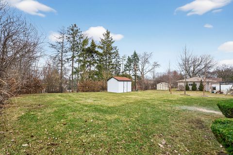 Tiny photo for 241 E Schick Road, Bloomingdale, IL 60108 (MLS # 12578688)
