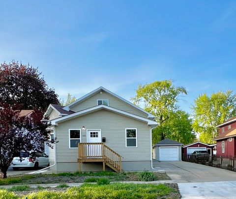 Photo of 126 Prairie Street, Ottawa, IL 61350 (MLS # 12638822)