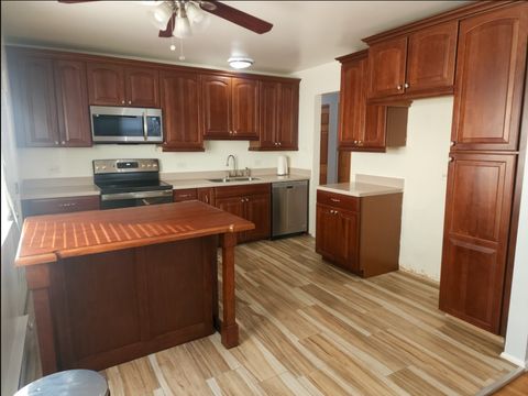 Tiny photo for 3321 Tulip Drive, Hazel Crest, IL 60429 (MLS # 12541291)