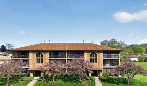 Photo of 11111 Heritage Drive #3A, Palos Hills, IL 60465 (MLS # 12643929)
