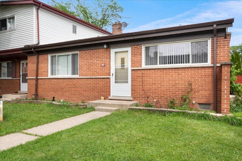 Tiny photo for 416 Glendale Road, Glenview, IL 60025 (MLS # 12739641)