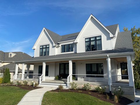 Photo of Lot 8 MARGO Court, Downers Grove, IL 60516 (MLS # 12485021)