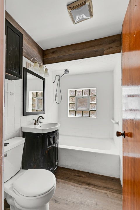 Tiny photo for 2840 W 98th Street, Evergreen Park, IL 60805 (MLS # 12730880)
