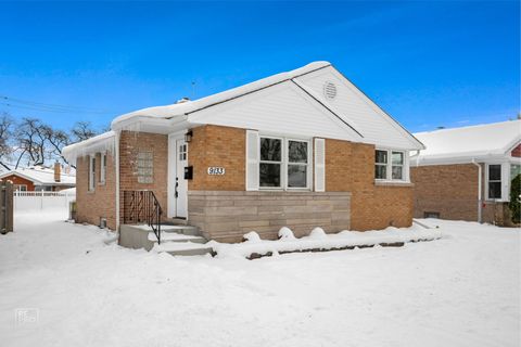 Photo of 9133 Oak Park Avenue, Morton Grove, IL 60053 (MLS # 12531025)