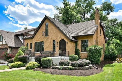 Tiny photo for 146 S Poplar Avenue, Elmhurst, IL 60126 (MLS # 12679884)