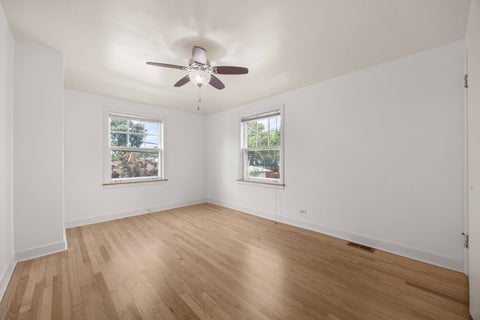 Tiny photo for 901 Manchester Avenue, Westchester, IL 60154 (MLS # 12699048)