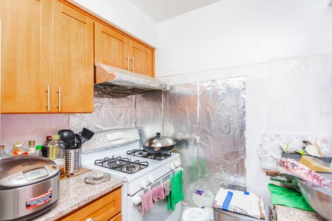 Tiny photo for 335 W 23rd Street #B, Chicago, IL 60616 (MLS # 12538269)