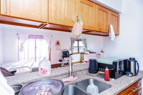 Tiny photo for 335 W 23rd Street #B, Chicago, IL 60616 (MLS # 12538269)