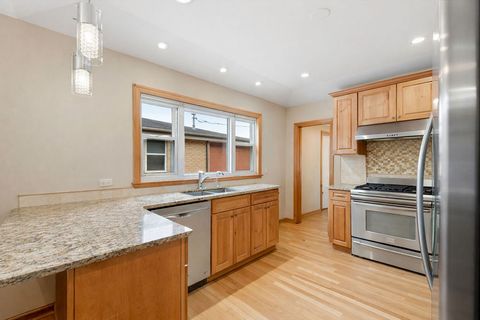 Tiny photo for Niles, IL 60714 (MLS # 12598194)