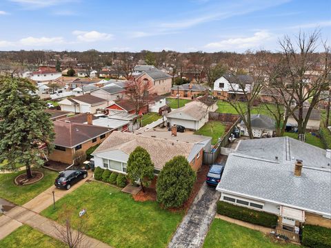 Tiny photo for Niles, IL 60714 (MLS # 12598194)