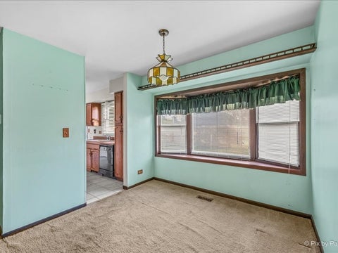 Tiny photo for 930 Pioneer Court, Roselle, IL 60172 (MLS # 12752710)