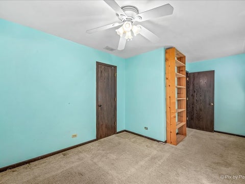 Tiny photo for 930 Pioneer Court, Roselle, IL 60172 (MLS # 12752710)