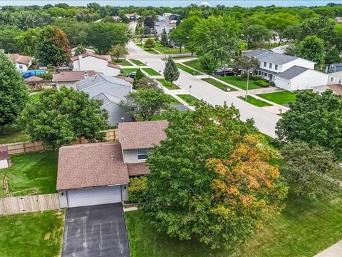 Tiny photo for 930 Pioneer Court, Roselle, IL 60172 (MLS # 12752710)