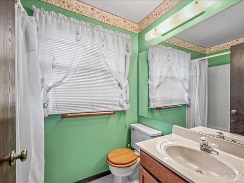 Tiny photo for 930 Pioneer Court, Roselle, IL 60172 (MLS # 12752710)