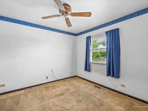 Tiny photo for 930 Pioneer Court, Roselle, IL 60172 (MLS # 12752710)