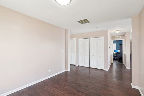 Tiny photo for 984 Richard Brown Boulevard, Volo, IL 60073 (MLS # 12603247)