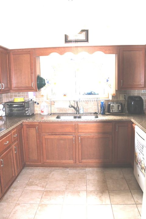 Tiny photo for 210 Circle Drive #1, Salem, IL 62881 (MLS # 12618166)