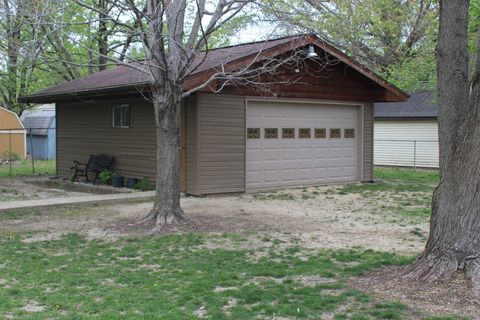 Tiny photo for 210 Circle Drive #1, Salem, IL 62881 (MLS # 12618166)