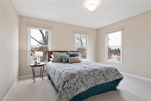 Tiny photo for 18024 W Pond Ridge Circle, Gurnee, IL 60031 (MLS # 12573320)