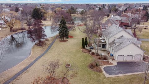 Tiny photo for 18024 W Pond Ridge Circle, Gurnee, IL 60031 (MLS # 12573320)