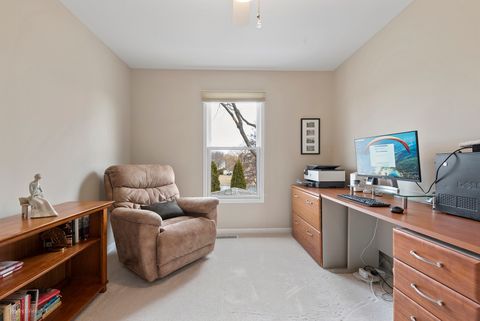 Tiny photo for 18024 W Pond Ridge Circle, Gurnee, IL 60031 (MLS # 12573320)