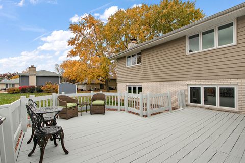 Tiny photo for 7749 Palm Drive, Orland Park, IL 60462 (MLS # 12511765)