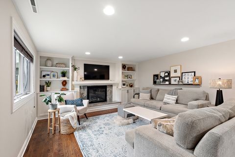 Tiny photo for 7749 Palm Drive, Orland Park, IL 60462 (MLS # 12511765)