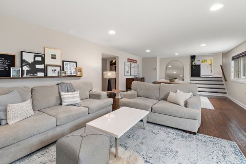 Tiny photo for 7749 Palm Drive, Orland Park, IL 60462 (MLS # 12511765)