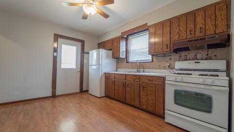 Tiny photo for 10439 S Avenue M, Chicago, IL 60617 (MLS # 12615044)