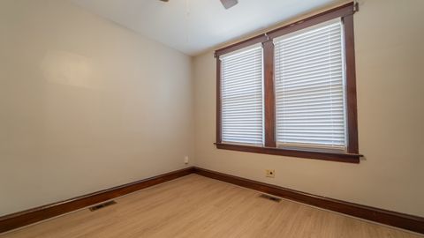 Tiny photo for 10439 S Avenue M, Chicago, IL 60617 (MLS # 12615044)