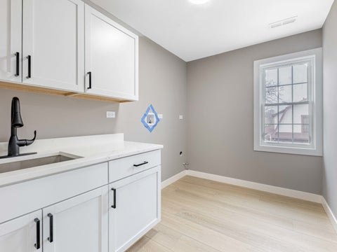 Tiny photo for 3548 Clinton Avenue, Berwyn, IL 60402 (MLS # 12777772)