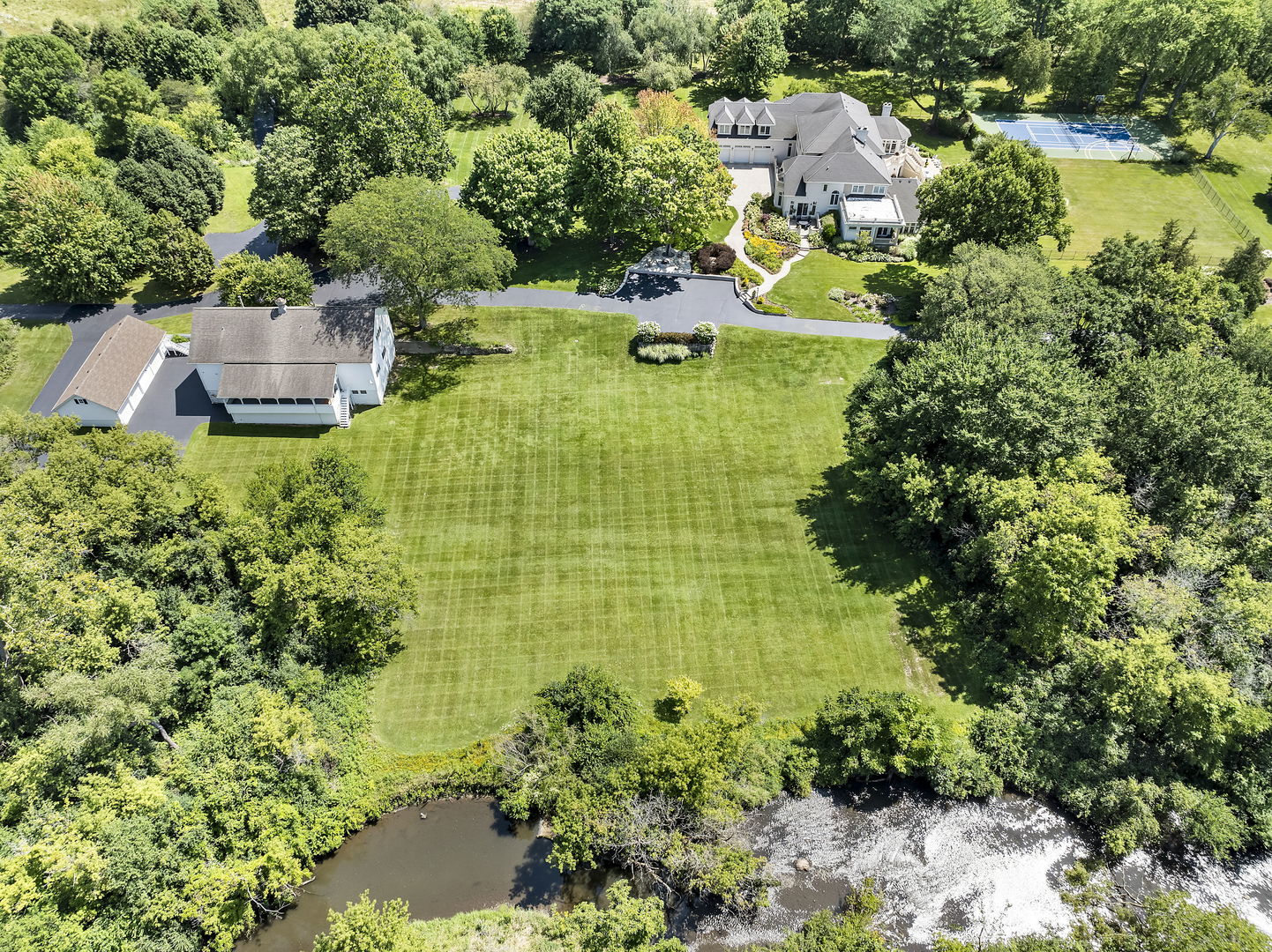 5N113 Burr Road