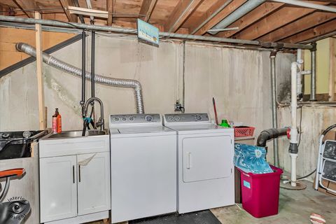 Tiny photo for 14712 S 88th Avenue, Orland Park, IL 60462 (MLS # 12462838)