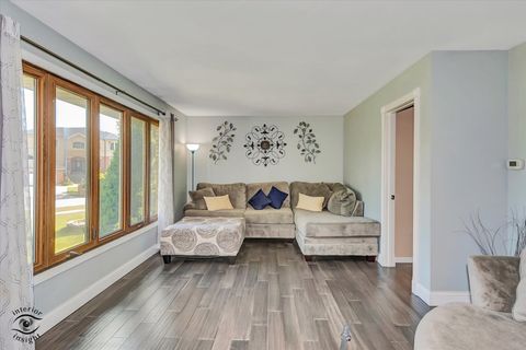 Tiny photo for 14712 S 88th Avenue, Orland Park, IL 60462 (MLS # 12462838)