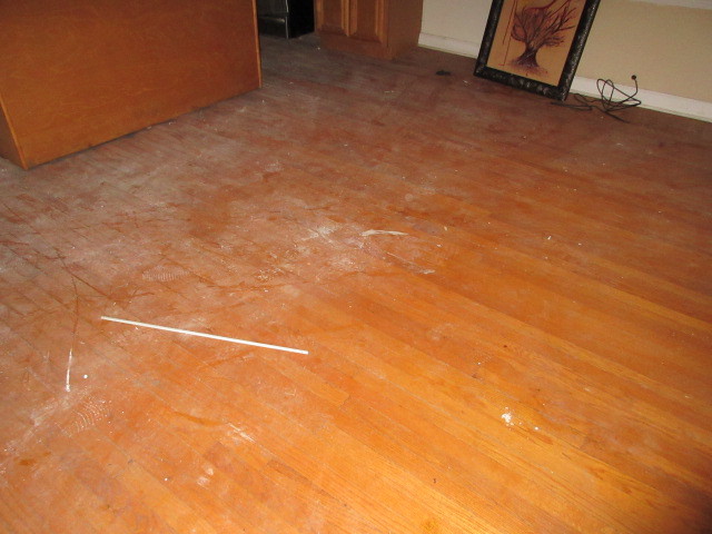 7608 - 10 S Phillips Avenue