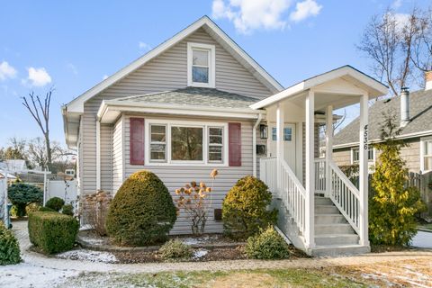 A home in Downers Grove