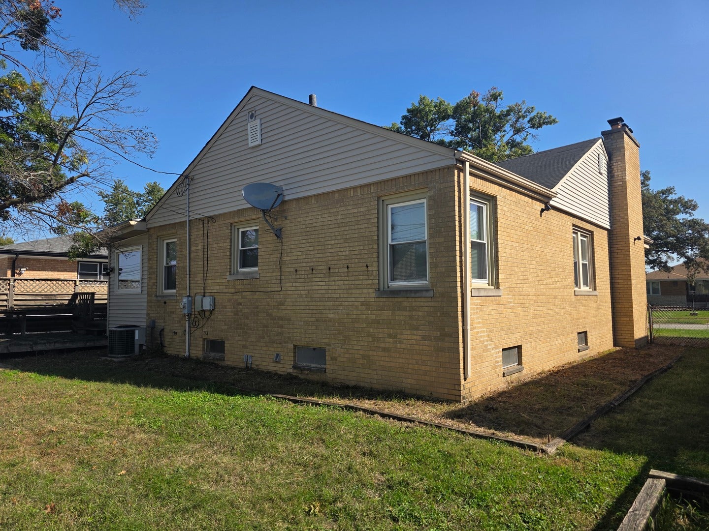 654 Yates Avenue