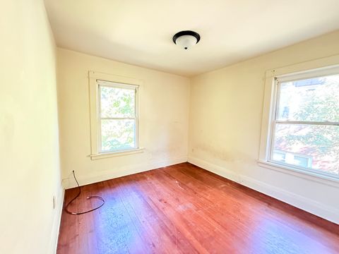 Tiny photo for 387 S Evergreen Avenue, Kankakee, IL 60901 (MLS # 12468055)