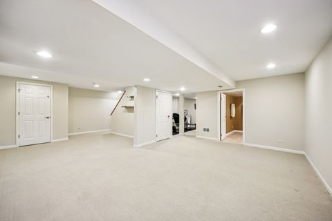 Tiny photo for 384 Whitney Drive, Barrington, IL 60010 (MLS # 12625352)