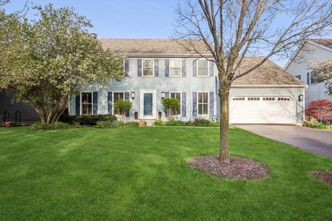 Photo of 384 Whitney Drive, Barrington, IL 60010 (MLS # 12625352)