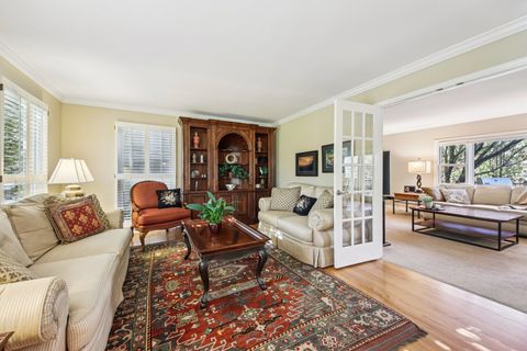 Tiny photo for 384 Whitney Drive, Barrington, IL 60010 (MLS # 12625352)