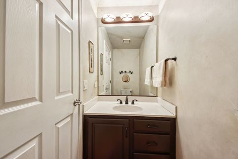 Tiny photo for 384 Whitney Drive, Barrington, IL 60010 (MLS # 12625352)