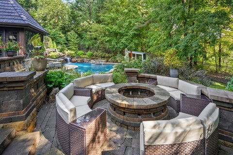 Tiny photo for 2901 Glenbriar Drive, St. Charles, IL 60174 (MLS # 12761002)