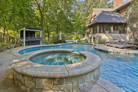 Tiny photo for 2901 Glenbriar Drive, St. Charles, IL 60174 (MLS # 12761002)