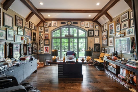 Tiny photo for 2901 Glenbriar Drive, St. Charles, IL 60174 (MLS # 12761002)