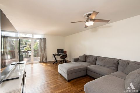 Tiny photo for 4 Birch Tree Court, Elmhurst, IL 60126 (MLS # 12481544)