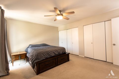 Tiny photo for 4 Birch Tree Court, Elmhurst, IL 60126 (MLS # 12481544)