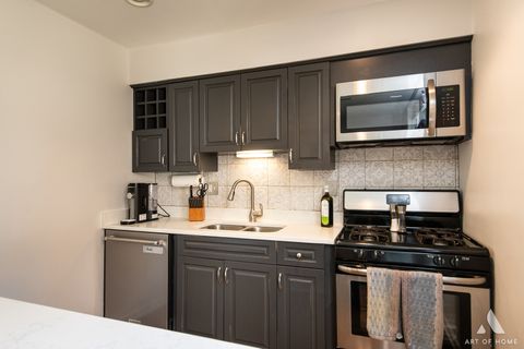 Tiny photo for 4 Birch Tree Court, Elmhurst, IL 60126 (MLS # 12481544)