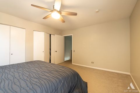 Tiny photo for 4 Birch Tree Court, Elmhurst, IL 60126 (MLS # 12481544)