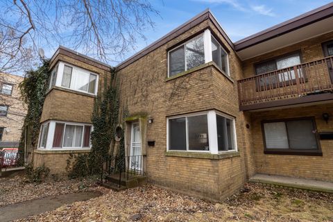 5481 S Cornell Avenue E Chicago IL 60615
